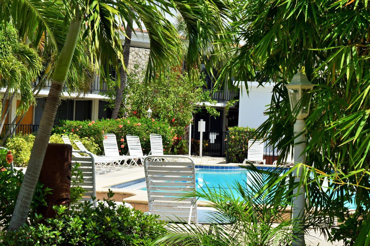 Dolphin Key Resort - Cape Coral Eksteriør billede