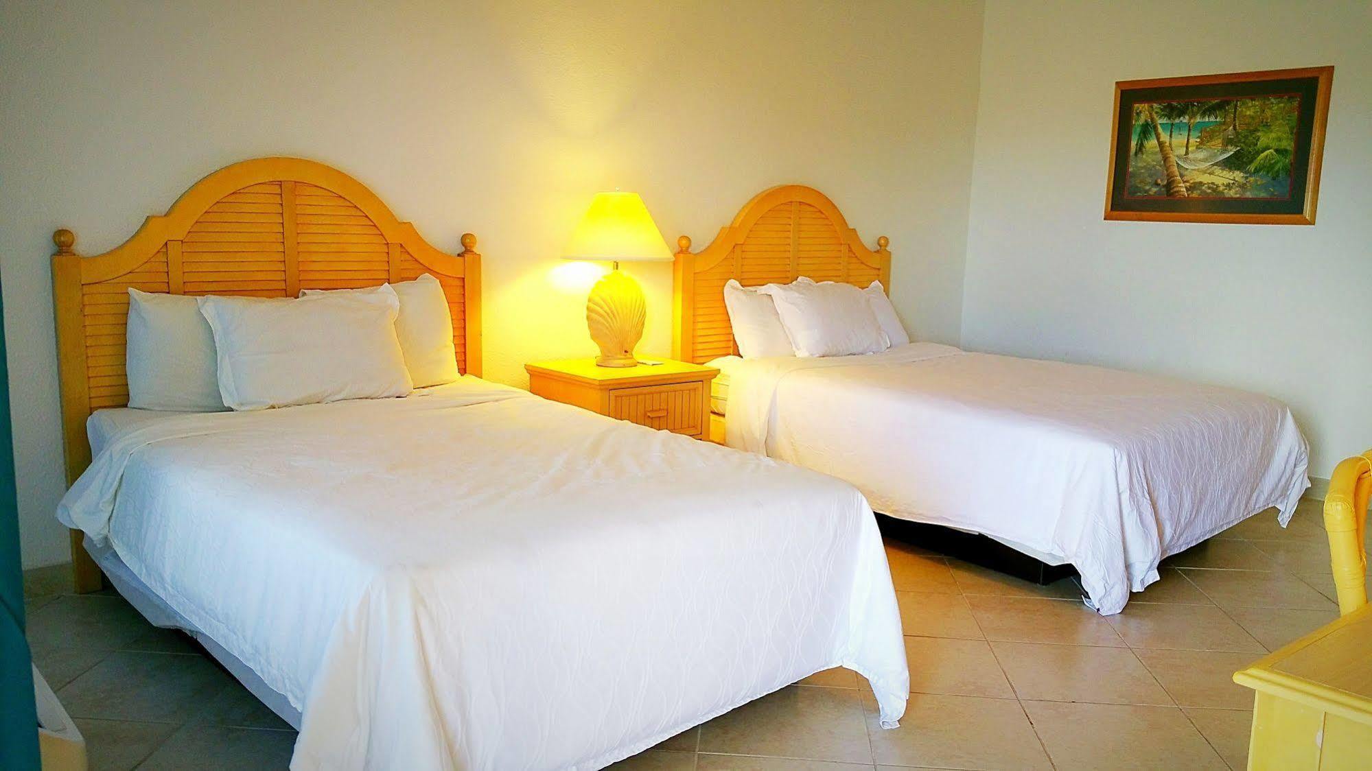 Dolphin Key Resort - Cape Coral Eksteriør billede
