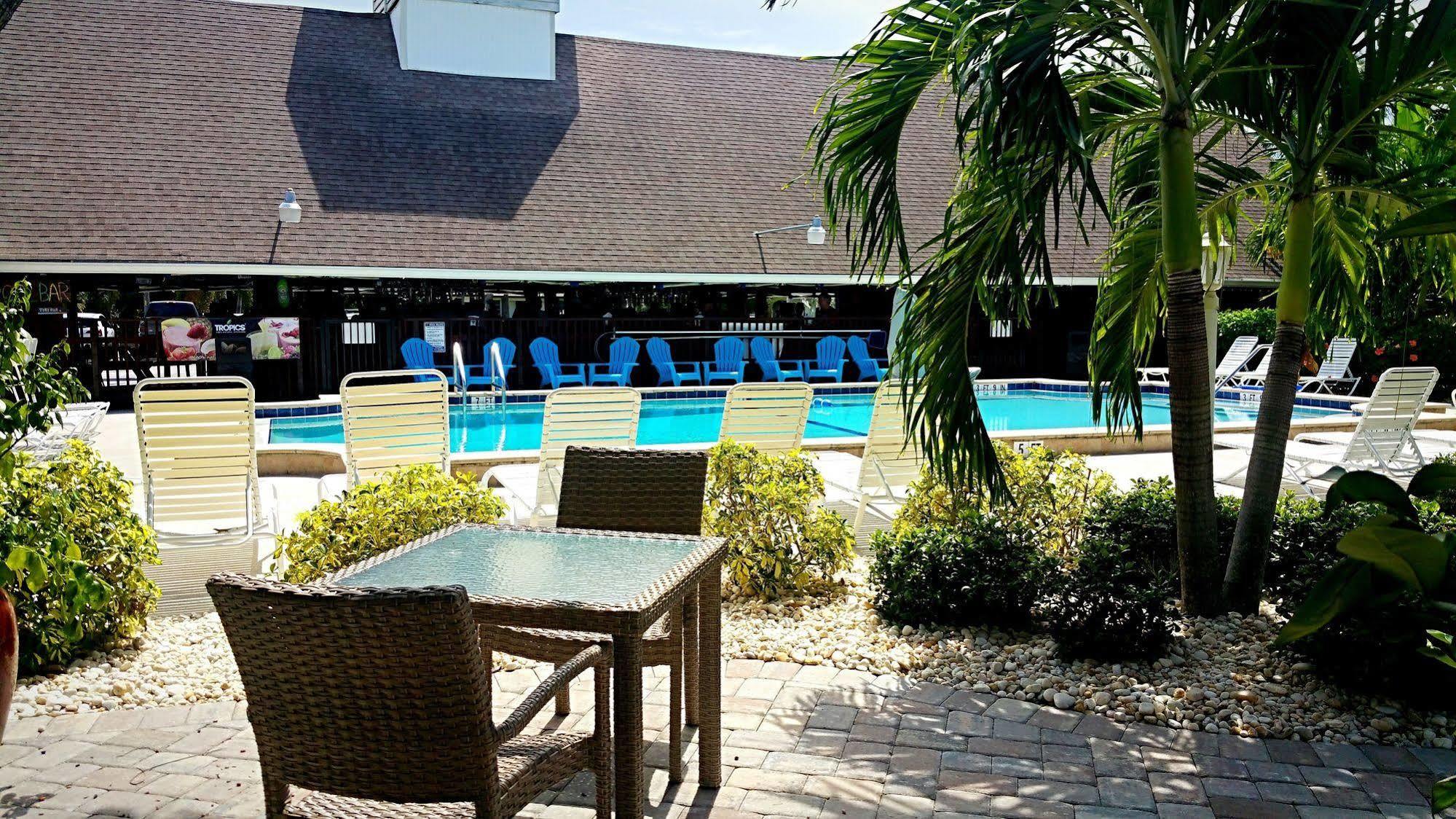 Dolphin Key Resort - Cape Coral Eksteriør billede