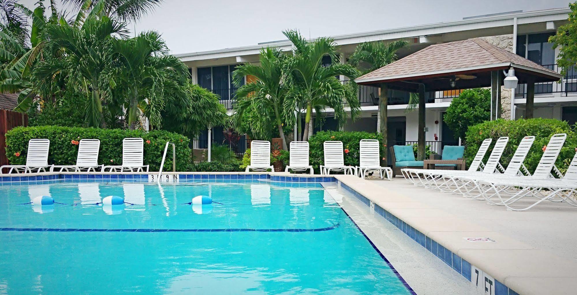 Dolphin Key Resort - Cape Coral Eksteriør billede